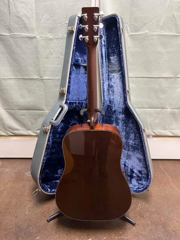 1979 Martin D-19